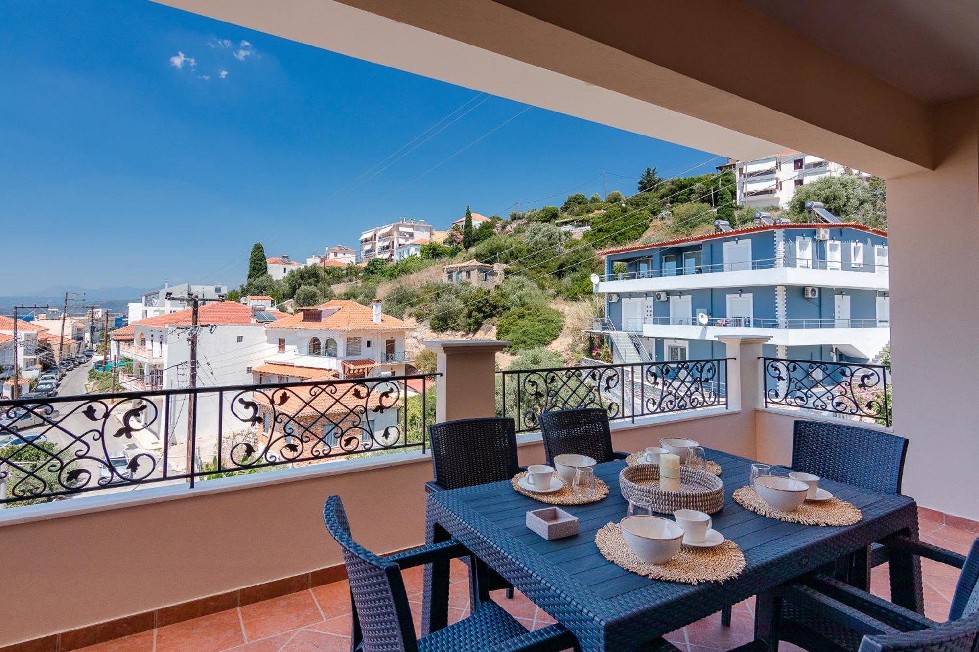 Agapi's Luxury