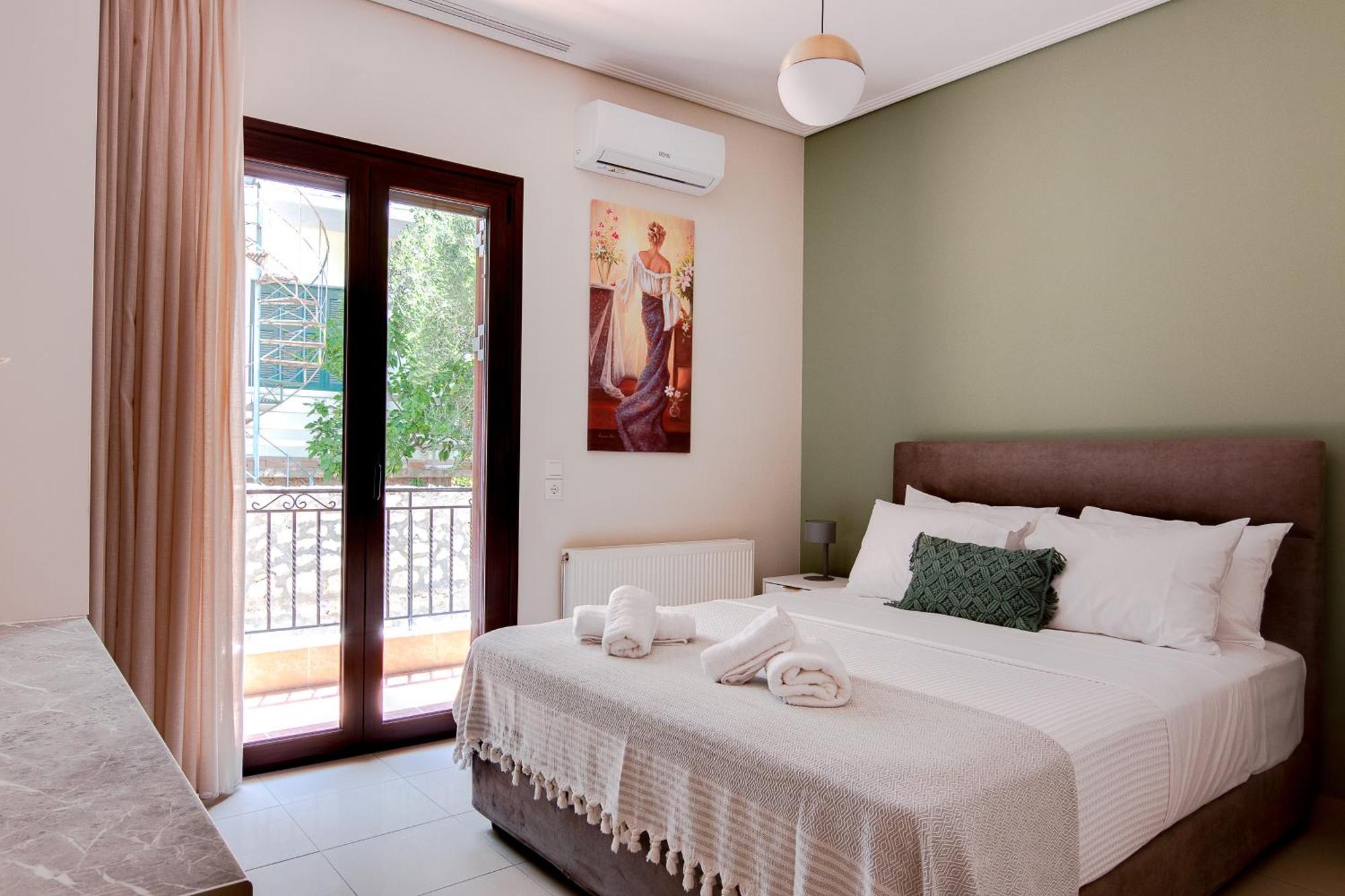 Agapi's Luxury Pylos