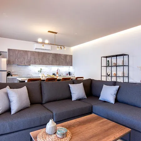 Agapi'S Luxury Apartment Pylos Exterior photo