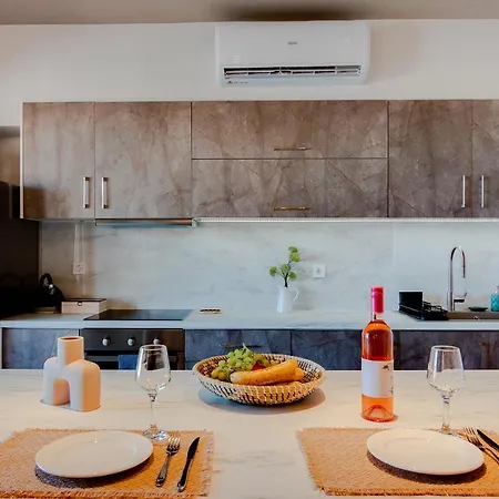 Agapi'S Luxury Apartment Pylos Exterior photo