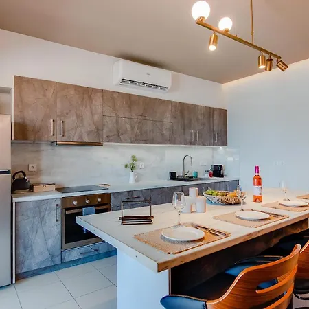 Agapi'S Luxury Apartment Pylos Exterior photo