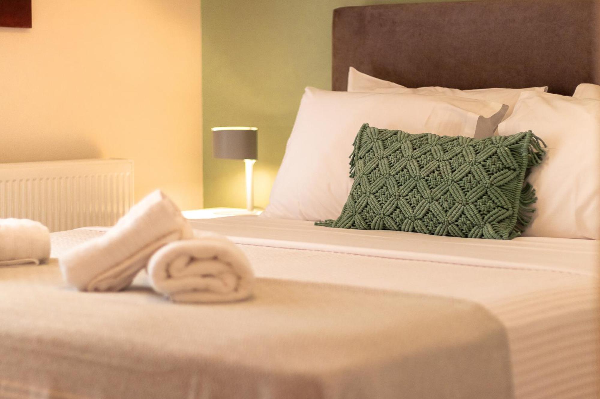 Agapi's Luxury Apartment Pylos