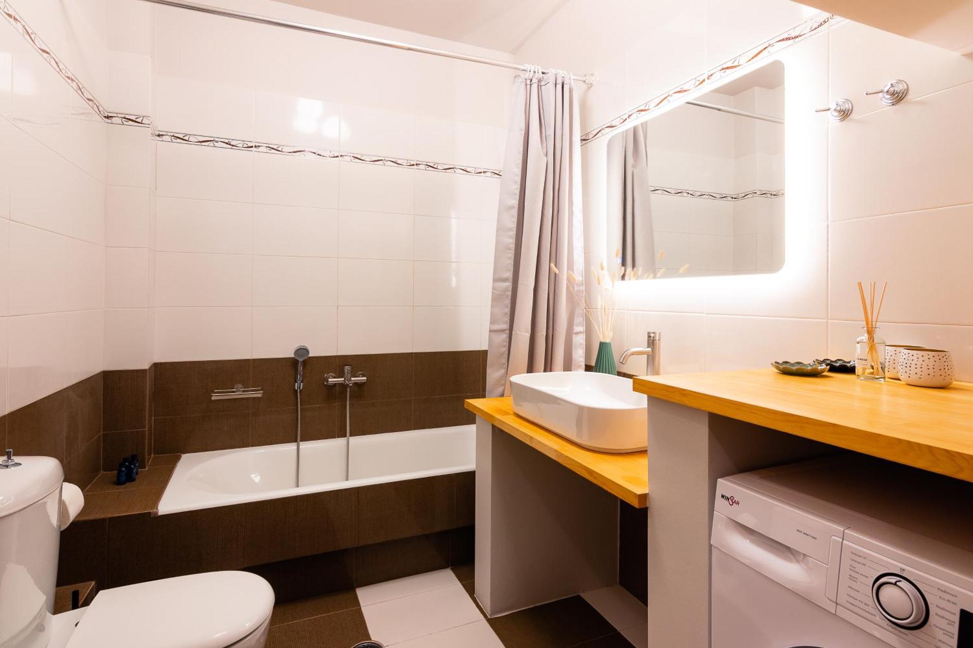 Agapi's Luxury Apartment *