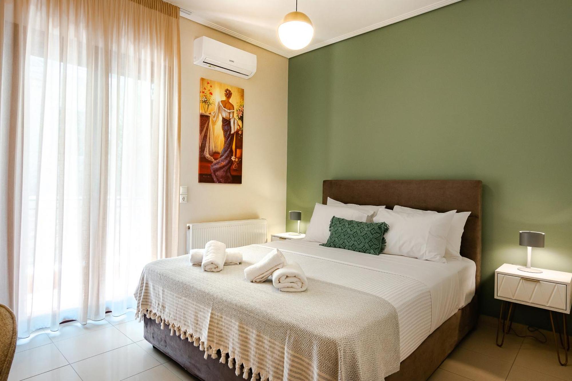 Agapi's Luxury Apartment Pylos