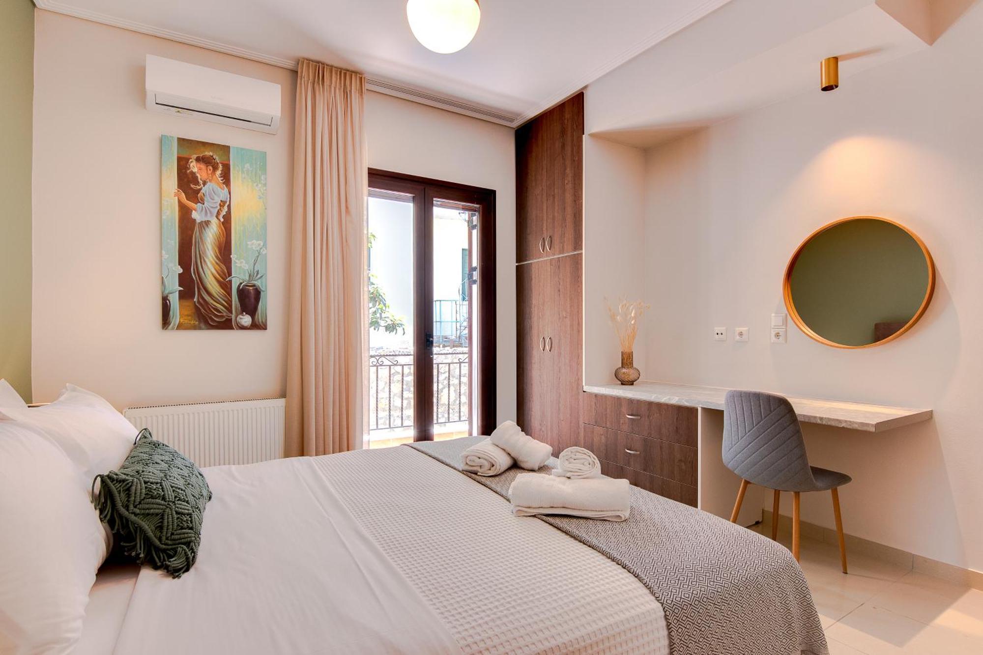 Agapi's Luxury Apartment Pylos